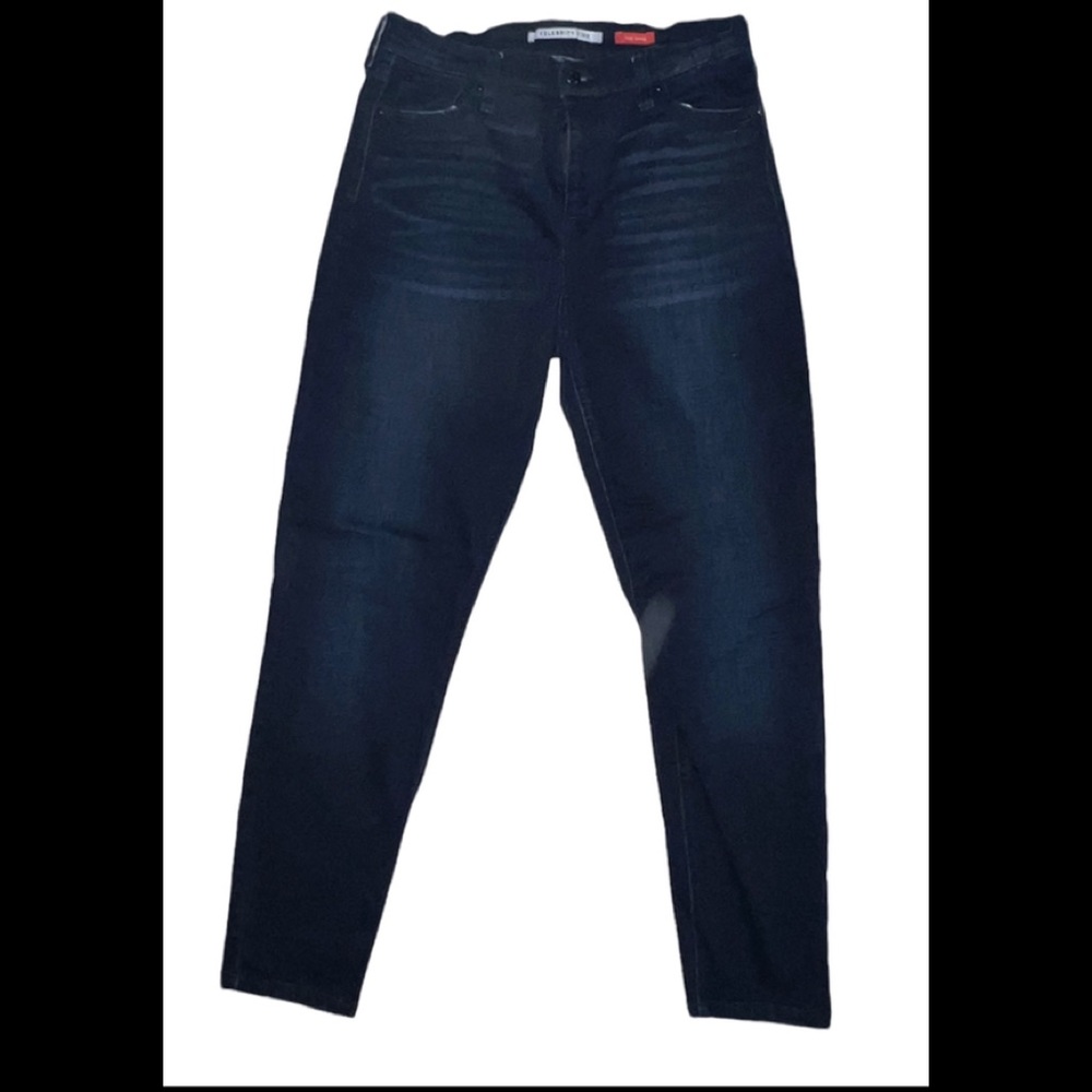 Women’s celebrity pink  blue denim jeans size 13/31 slightly used.